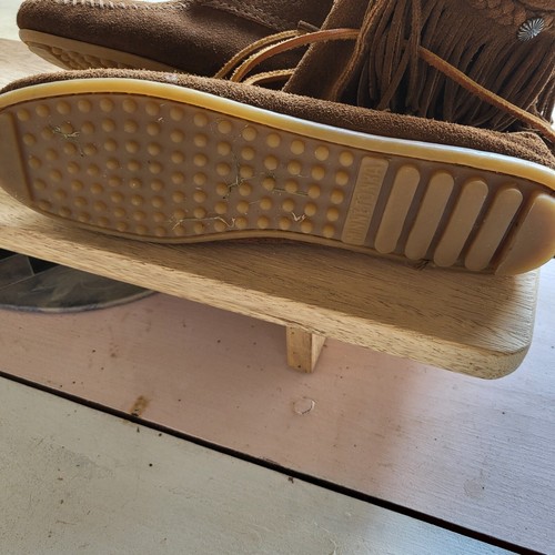 Minnetonka Boots mit Fransen und Nieten Gr. 40 - Bild 4 von 4