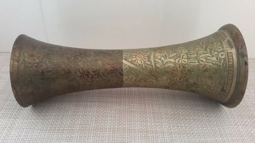 Vintage? Hand Etched  Asian Middle East  Bottle Vase 8" Tall Floral Pattern - Picture 12 of 12