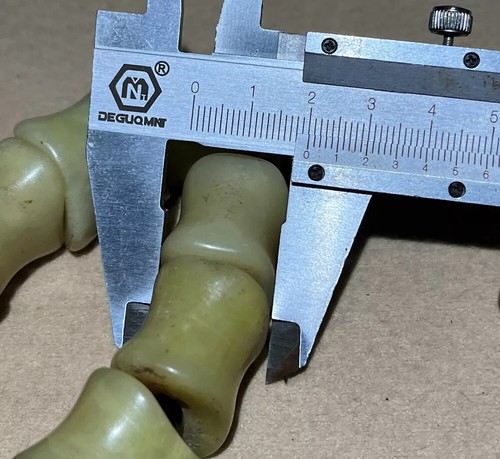 Antigua pulsera china de jade Hotan, monedas antiguas, patrón Yuanbao. - Imagen 7 de 8