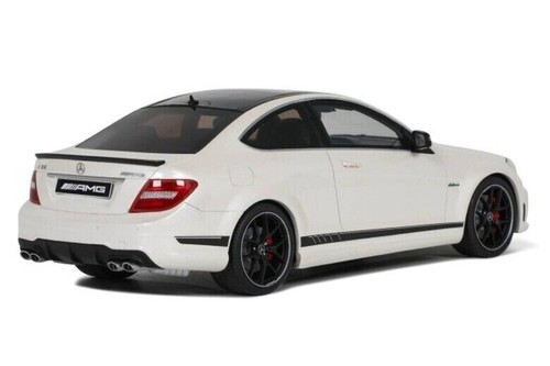 1/18 Mercedes Benz C63 AMG W204 Edición 507 Blanco 2014 Modelo por GT Spirit GT899 - Imagen 2 de 12