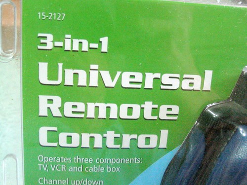  Universal Remote for TV, VCR and Cable Boxes Radio Shack Golf Bag shaped - Picture 4 of 4