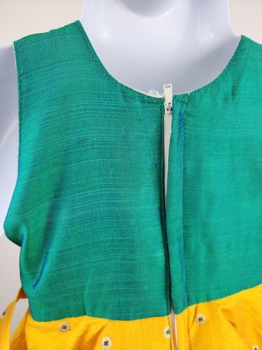 Handmade India Yellow Green Gold Embroidered Party Lehenga Choli Dress 16-18m - Picture 10 of 16