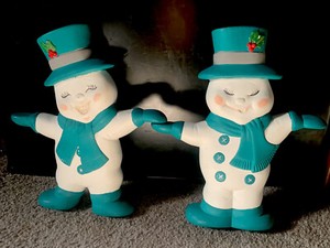Beautiful Vintage Pair of Two Faced Porcelain Snowman Figures 8”