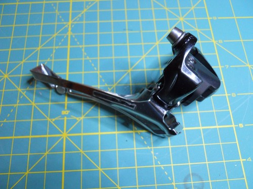 Shimano 105 Front Derailleur FD-5700 Clamp-On 34.9mm - Picture 2 of 7