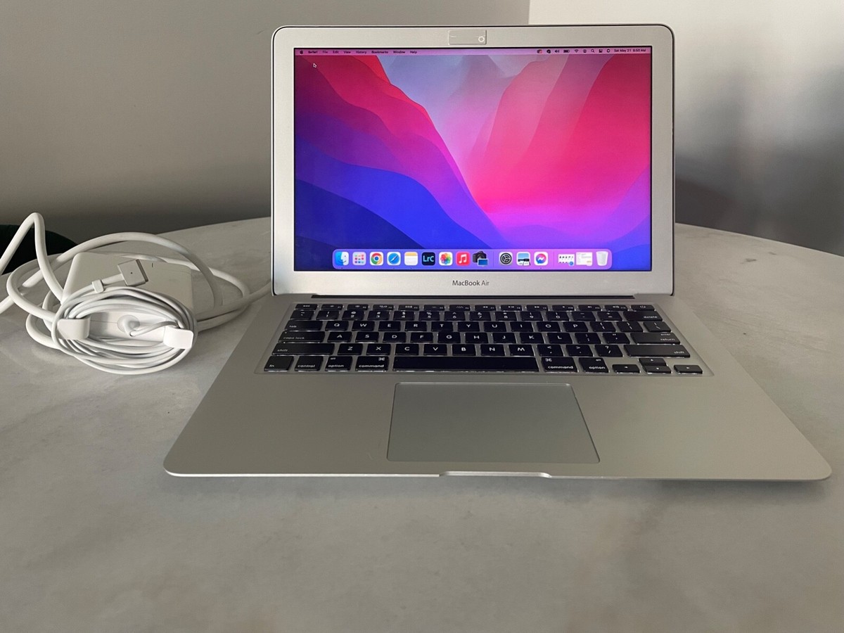 MacBook Air 13-inch - 2017 Model - Core i5 1.8 GHz - 8 GB