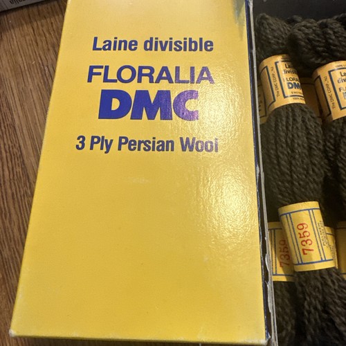 DMC Floralia Laine Divisible 100% Wool 8 Skeins Needlepoint Yarn 7359 Drab Green - Picture 4 of 5