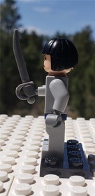 LEGO Irina Spalko Minifigure iaj014 Indiana Jones Cutlass Sword 7624 7628 7627