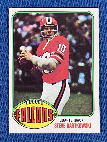 1976 Topps Steve Bartkowski Rookie Football Card #35 Atlanta Falcons Lt#41