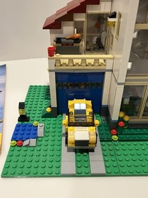 Lego Creator 3-in-1 Build, 31012 Family House - 100% complete- 4 Manuals