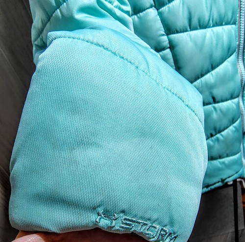 Under Armour Kids YLG Cold Gear Quilted Puffer Coat Beautiful Turquoise Color - Picture 4 of 11
