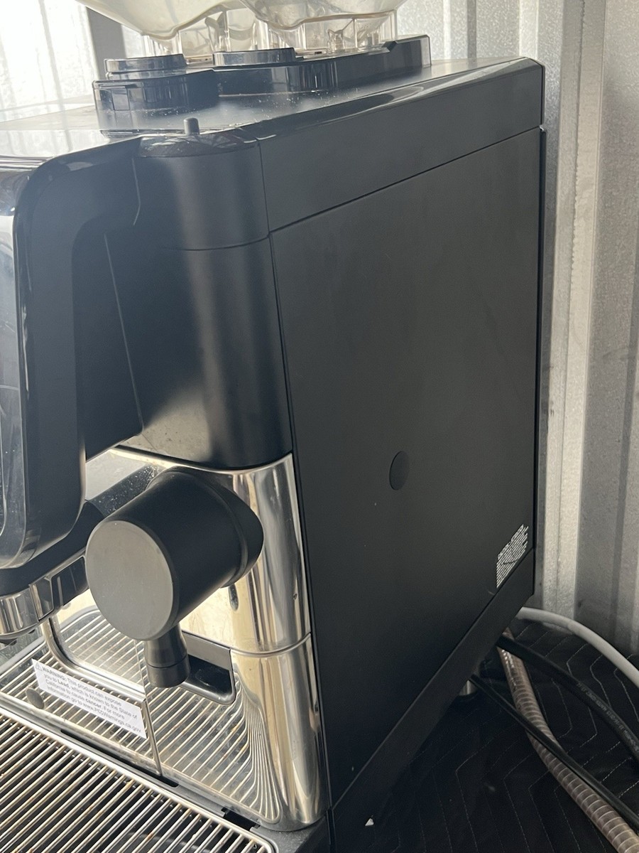 2020 Faema X20 CP/10 NF Superautomatic Coffee Espresso Machine w