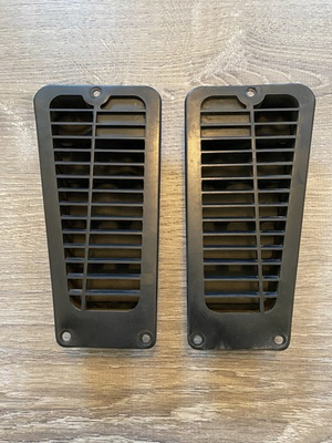 #ad 1988 1998 Chevy GMC CK1500 Truck Door Jam Cabin Air Pressure Vent Pair 88 94 OBS $49.00