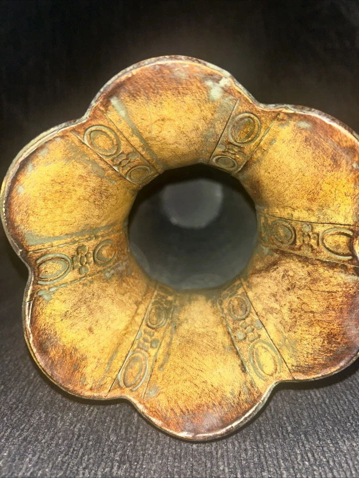 Vintage-Style Decorative Resin Vase Faux Bronze Patina Rustic Home Decor - Image 3 of 3