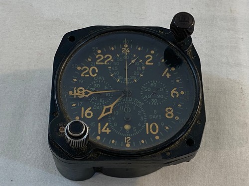 WWII Military Elgin 37500 National Watch Co Aircraft Clock 8-Day E-37500 - Picture 1 of 8