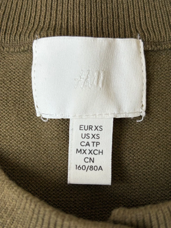 Cárdigan de botones verde oliva de H&M xs para mujer con botones dorados Foto 4 de 4