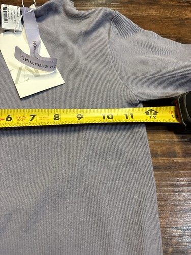 Traje de cuerpo de una pieza de manga larga púrpura claro liso de Zara para mujer talla XS-S NUEVO CON ETIQUETAS - Imagen 5 de 7