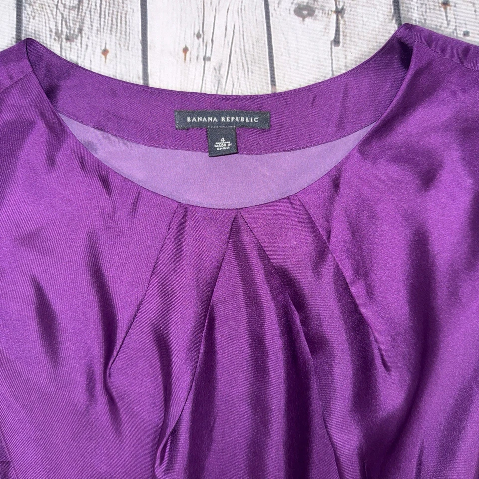 Vestido de seda Banana Republic Foto 4 de 4