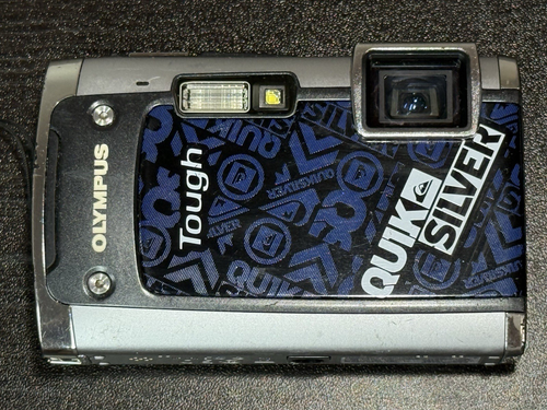 Olympus Tough TG-610 Quiksilver Limited Edition Waterproof Digital Camera - Picture 11 of 14
