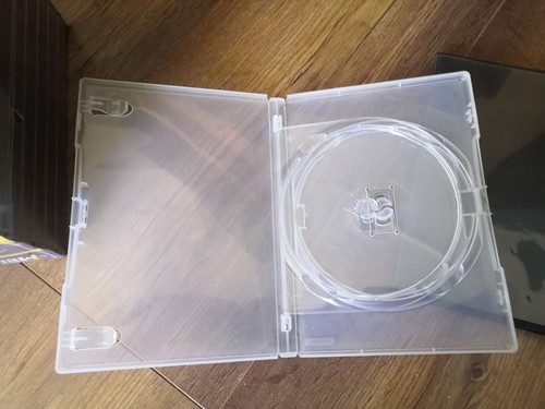 12 Empty DVD Cases, 11 Double (10 Black + 1 Clear) + 1 Triple Case - Afbeelding 4 van 5