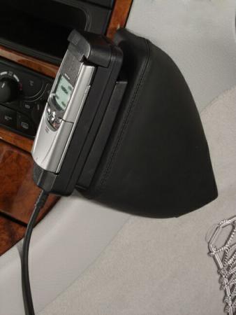 KUDA phone console for Mercedes CLK (C209) from 05/2002   091695  - Zdjęcie 1 z 1