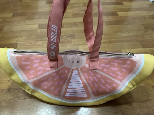 Cooler Bag. Melon Shape. Great For Picnic, Any Outdoor Activities. Women. Used - Picture 3 of 4