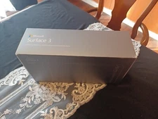 BRAND NEW Docking Station model 1672 for Microsoft Surface 3 (with cord)