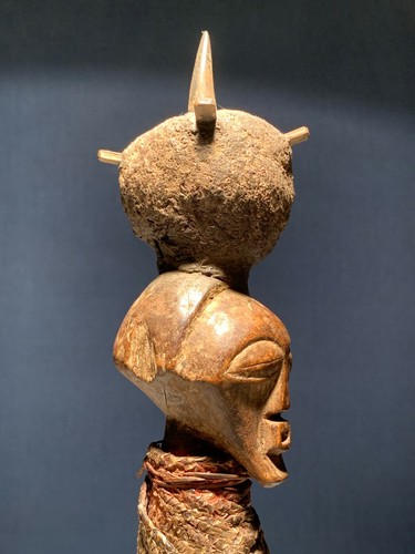 rare & expressive SONGYE power figure tribal art African statue Congo sculpture - Photo 2 sur 12