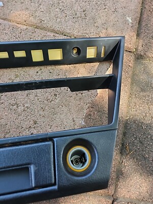 専用様 1987 NISSAN 300ZX VG30 Z31 CENTER DASH RADIO AC BEZEL WITH