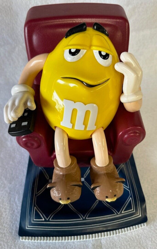 Mars Inc. 1999 M&M Spender - Yellow MM Candy im Relaxsessel mit Fernbedienung