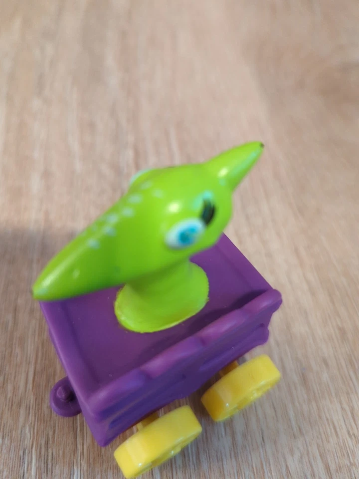 Tren de dinosaurios TODO A BORDO figuras de juguete vehículo 2016 brillante Jim Henson Foto 3 de 4