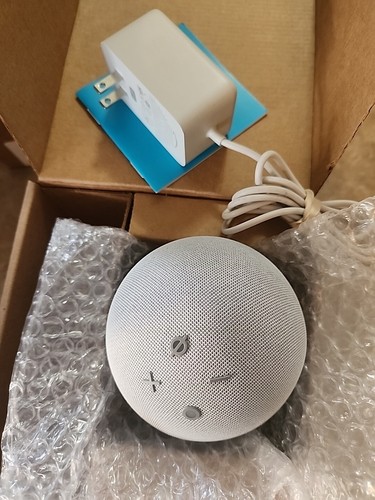 🔥 Amazon - Altoparlante intelligente Echo Dot (4a generazione) con orologio e Alexa - BIANCO (BR) - Foto 10 di 11