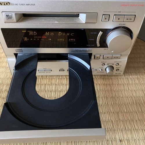 ONKYO FR-V3 CD MD Recorder Tuner Amplifier Audio No speaker 55W AC100V Japan - Picture 3 of 5