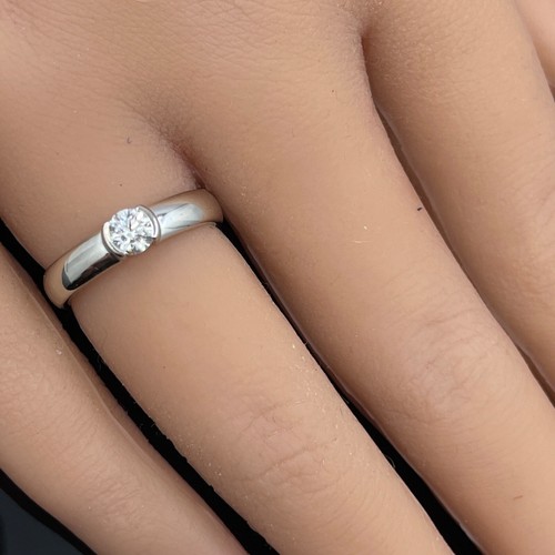 Tiffany & Co Diamond Etoile Solitaire Platinum 0.28ct $3,070 - Picture 7 of 8