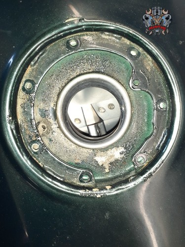 RESERVOIR KAWASAKI 1000 GTR DE 1994 à 2006 - REF : 127 - Imagen 9 de 21