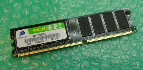 512MB Corsair Value Select VS512MB333 PC2700U 333MHz Non-ECC DDR1 2Rx8 Memory - Picture 1 of 4