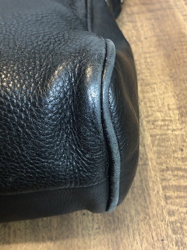 Roots Canada Genuine Leather Handbag Shoulder Bag Purse Black Buckle Zip 90s - Picture 15 of 24