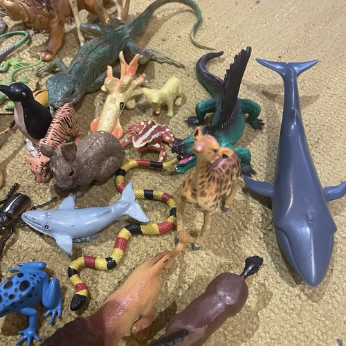 Lotto Bundle 49 Animali Giocattolo Plastica Varie Misure E Marche - Foto 4 di 6