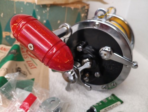 Penn 6/0 Senator 114 Black Modell konventionelle Angelrolle Made in USA mit Box - Bild 2 von 15