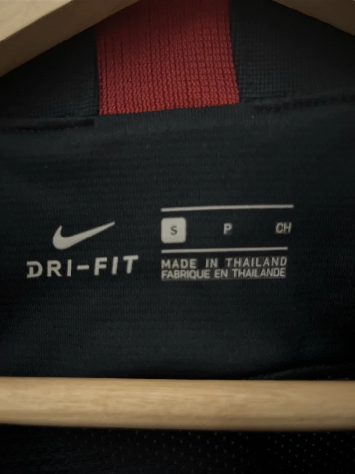 AS. Camiseta deportiva Roma Nike réplica para hombre talla S Foto 4 de 4