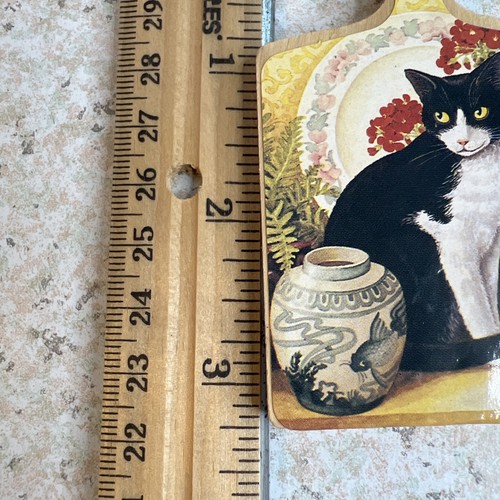 Tabla de cortar madera para gato esmoquin blanco negro imán refrigerador Jenny Barron Beth - Imagen 3 de 5