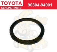 Original Toyota Land Cruiser LX570 LX600 Vorderachse Nabe Staubdichtung 90304...