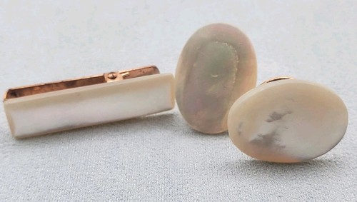 Vintage Tie Clip & Cuff Links Set Brass Mother of Pearlescent Cottagecore - Picture 3 of 4