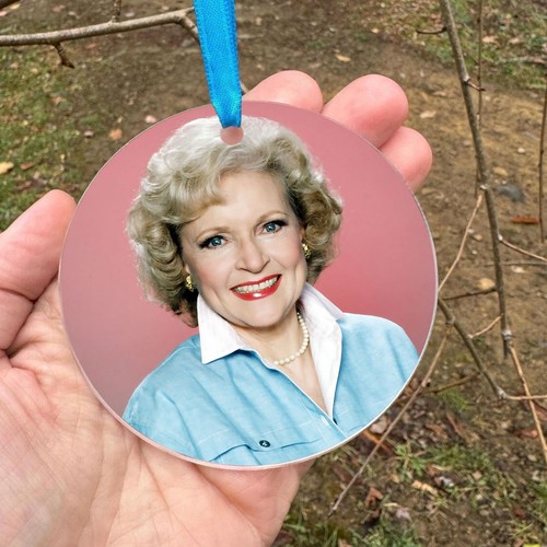 Betty White Christmas Ornament- Celebrity Ornament Gifts for Fans - Picture 4 of 5