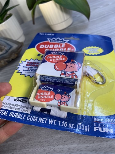 Vintage Dubble Bubble Gum Keychain Gum Dispenser NEW Basic Fun RARE Sealed - Picture 9 of 9