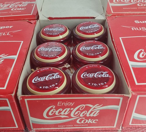 🔴 *SALE* Box of 12 Russel spinners New Old Stock Coca cola yoyos Limited Qty - Picture 1 of 4