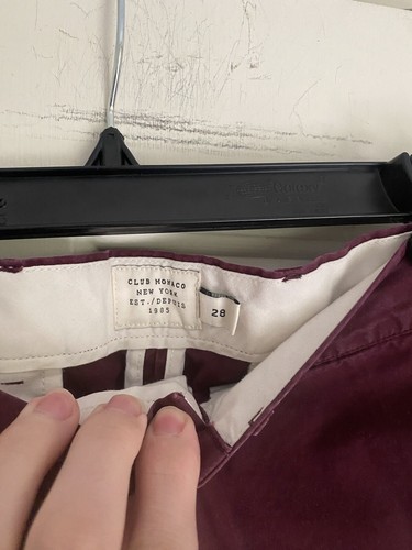 Club Monaco Burgundy Men's Shorts 28 - Picture 2 of 3
