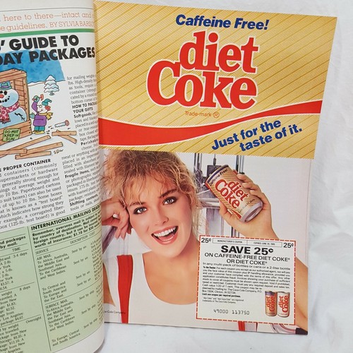 Family Circle Magazine October 1984 Christmas Cookie Recipes One-Pan Dinners - Picture 9 of 12