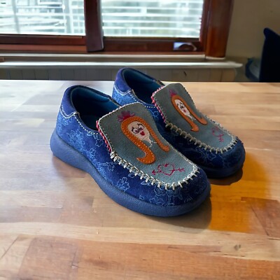 Oilily Embroidered Leather Slip-on Shoes, Girl Size 24 EU/ 7.5 US, Blue 