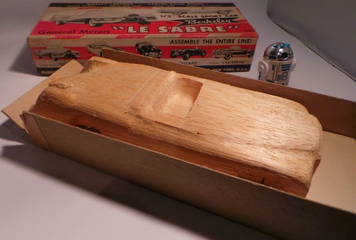 CARS : VINTAGE GENERAL MOTORS 'LE SABRE' WOODEN MODEL KIT BY BERKELEY (MLFP) - Picture 10 of 12