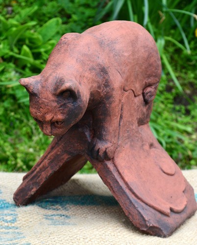 Cat Roof finial 90° angled decorative ridge tile frost proof stone ornament - Picture 4 of 8